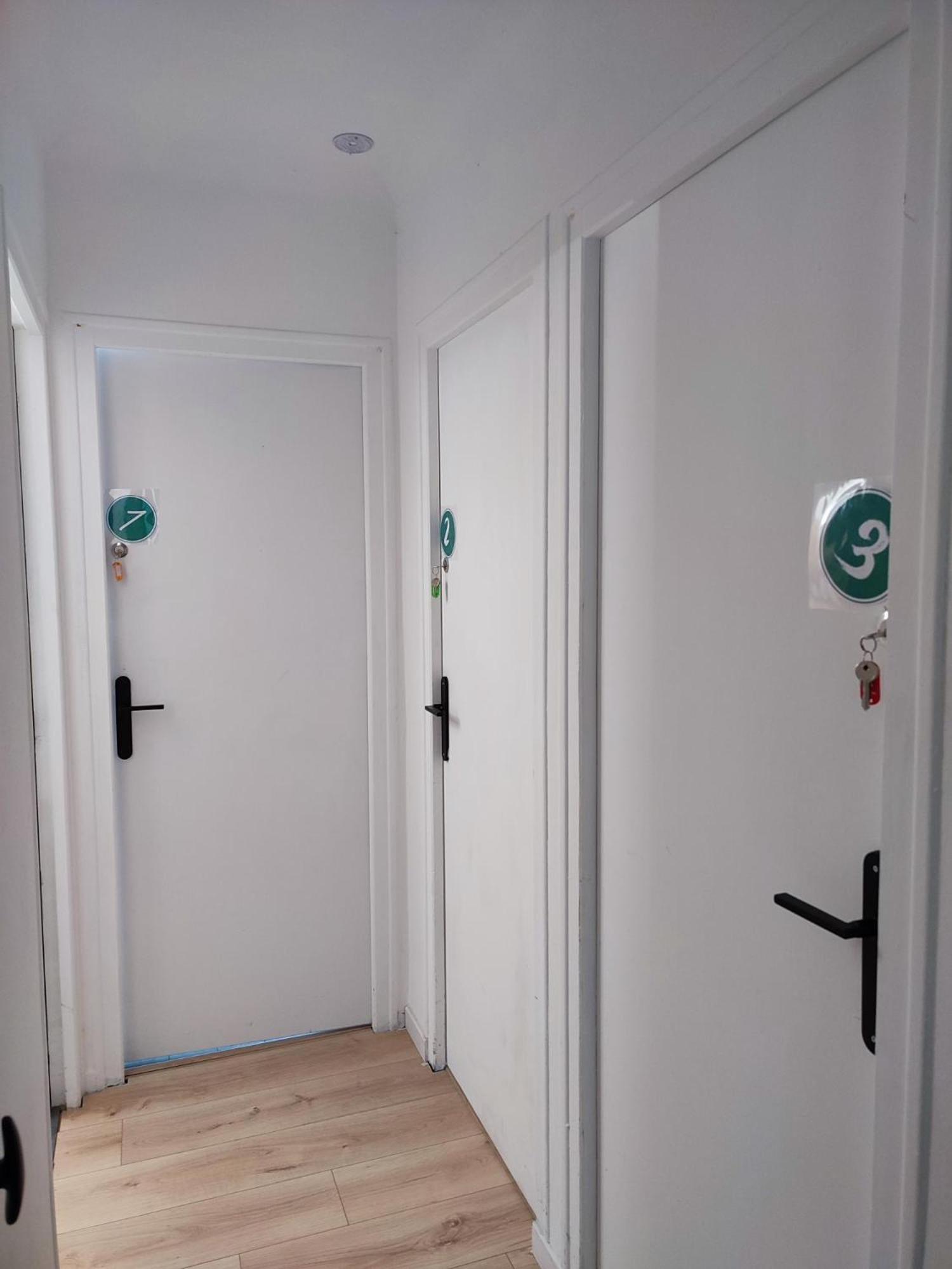 Chambre Dans Appartement Les Grands Noels Saint-Sébastien-sur-Loire Exteriör bild